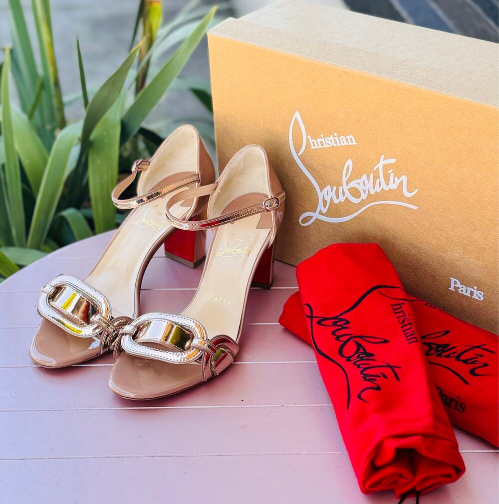 Christian Louboutin Nude Valparaiso Ankle Wrap Patent Leather Block Heels Sz. 38